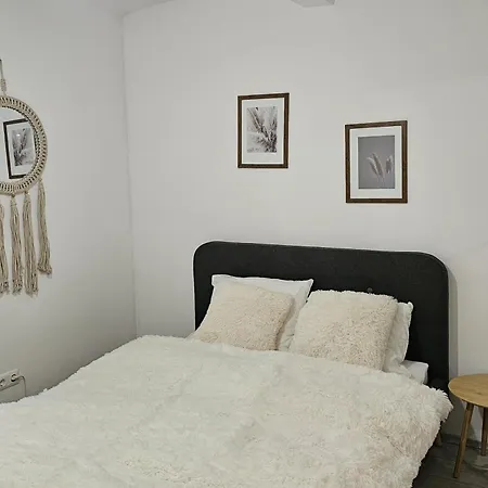 Studio Apartment Gigi Zagreb Exteriör bild